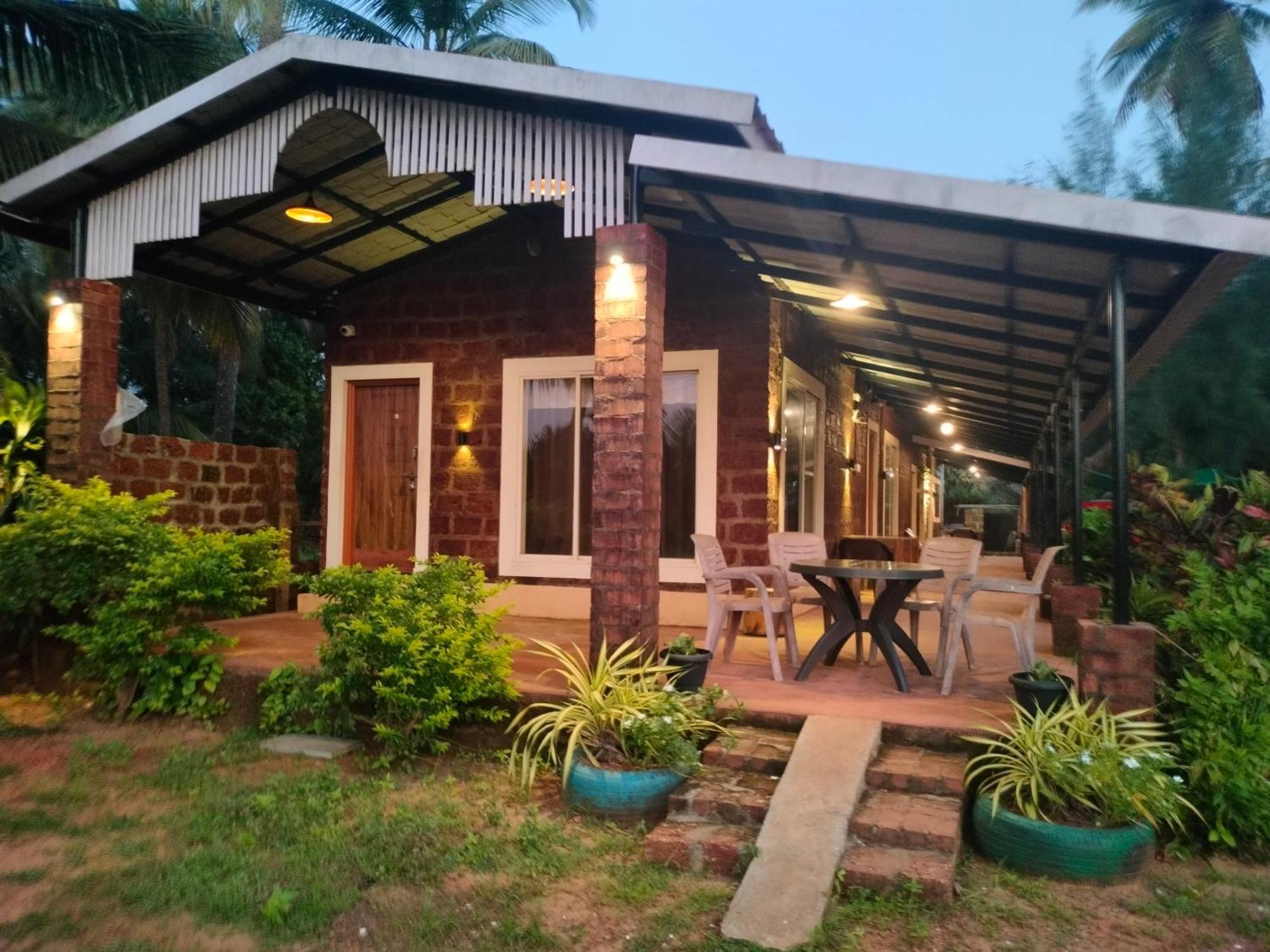 Riverstone Riverfront Stay Gokarna  Habitación foto